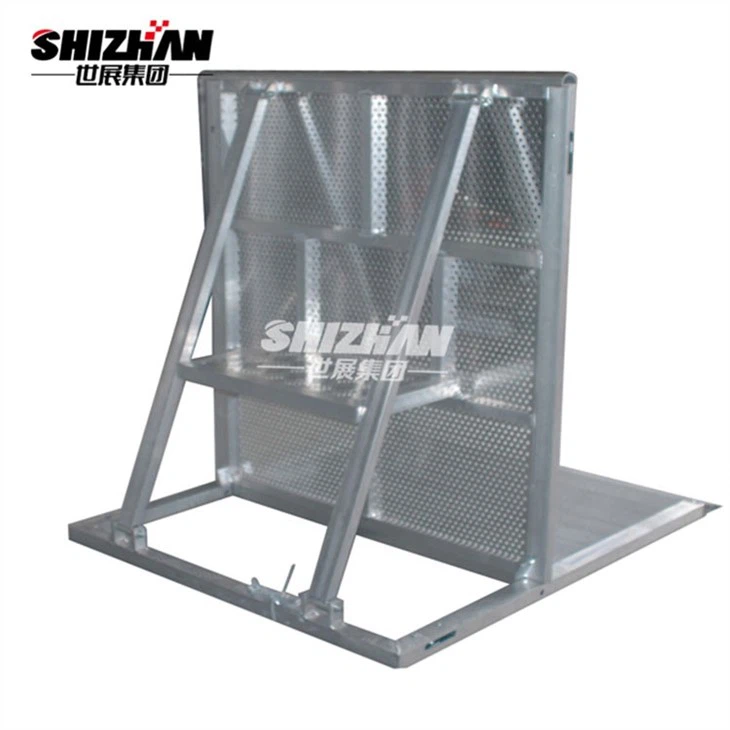aluminum-crowd-control-barriers
